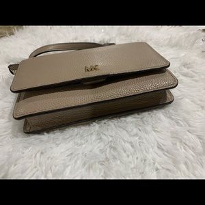 Michael Kors Crossbody Wallet